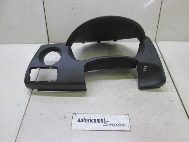 ARMATURNA PLO?CA OEM N. 7331162J10S1S ORIGINAL REZERVNI DEL SUZUKI SWIFT MZ EZ MK3 (2004 - 2010) BENZINA LETNIK 2008