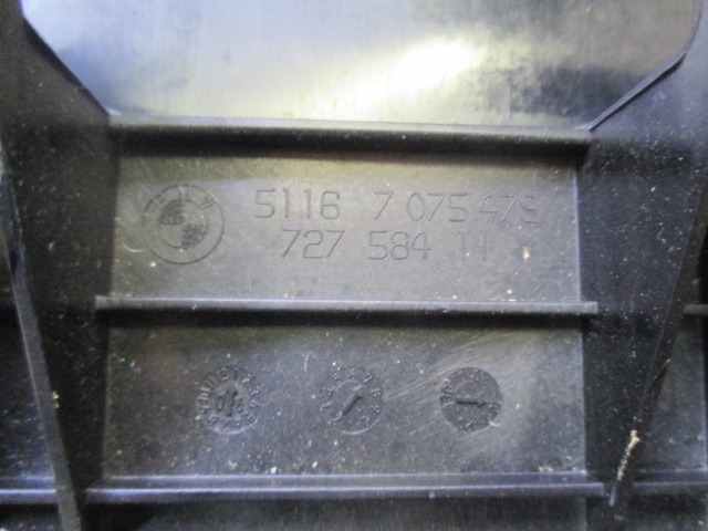 PREDAL ZA DOKUMENTE OEM N. 51167075479 ORIGINAL REZERVNI DEL BMW SERIE 3 BER/SW/COUPE/CABRIO E90/E91/E92/E93 (2005 -2009) DIESEL LETNIK 2006