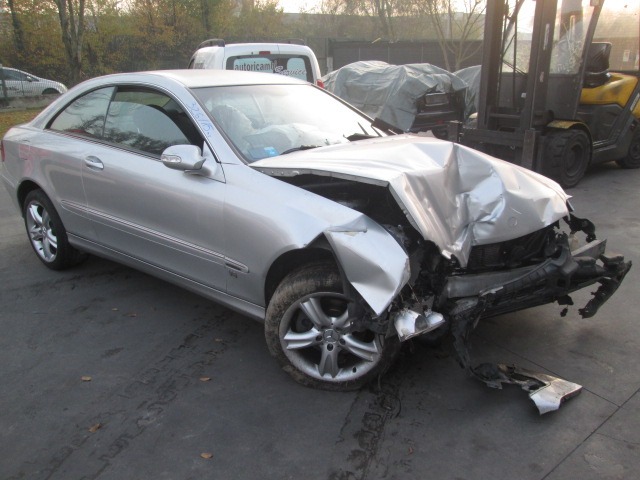 MERCEDES CLASSE CLK W209 2.7 D 125KW AUT 3P (2003) RICAMBIO USATO 