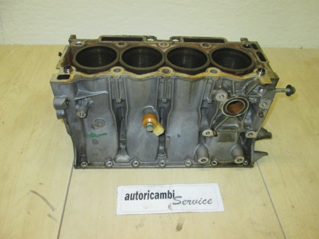 BLOK MOTORJA OEM N. 4330833 ORIGINAL REZERVNI DEL PEUGEOT 206 / 206 CC 2A/C 2D 2E/K (1998 - 2003) BENZINA LETNIK 2002