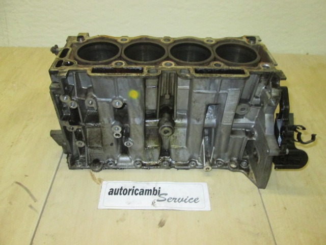 BLOK MOTORJA OEM N. 4330833 ORIGINAL REZERVNI DEL PEUGEOT 206 / 206 CC 2A/C 2D 2E/K (1998 - 2003) BENZINA LETNIK 2002