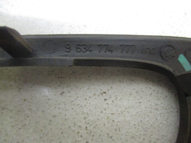 OKRASNE LETVICE VRAT  OEM N. 9634774777 ORIGINAL REZERVNI DEL PEUGEOT 307 3A/B/C/E/H BER/SW/CABRIO (2001 - 2009) DIESEL LETNIK 2004