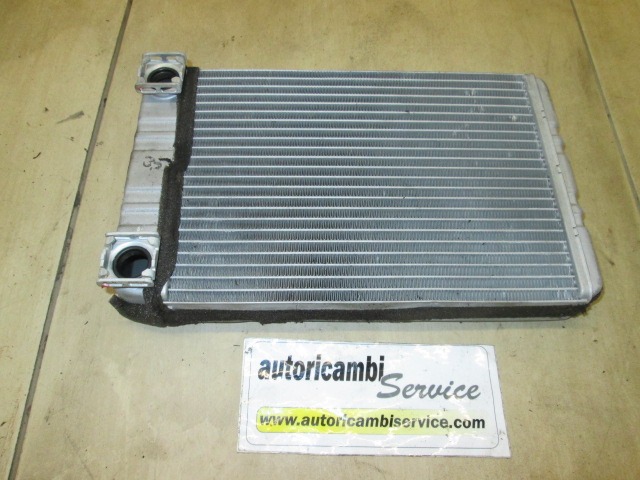 GRELEC RADIATORJA OEM N. 2038300161 ORIGINAL REZERVNI DEL MERCEDES CLASSE SL R230 (2001 - 2008) BENZINA LETNIK 2004