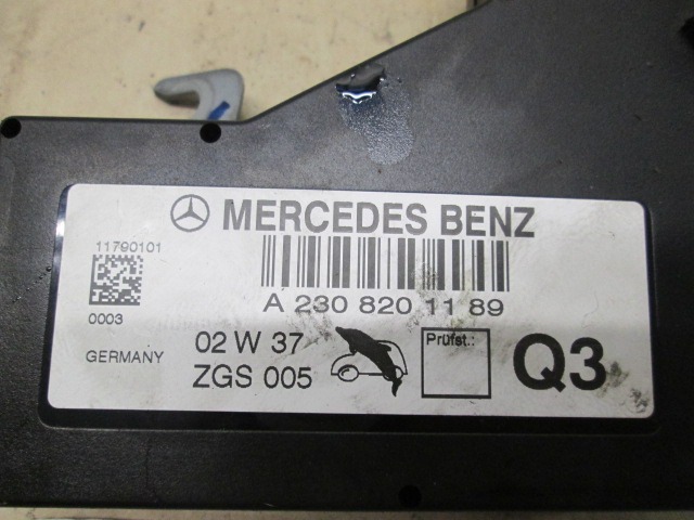 OJACEVALEC / ANTENA OEM N. 2308201189 ORIGINAL REZERVNI DEL MERCEDES CLASSE SL R230 (2001 - 2008) BENZINA LETNIK 2004