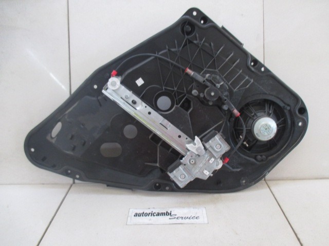 MEHANIZEM ZA ZADNJA VRATA  OEM N. 8A61-A27000BK ORIGINAL REZERVNI DEL FORD FIESTA CB1 CNN MK6 (09/2008 - 11/2012) BENZINA LETNIK 2009