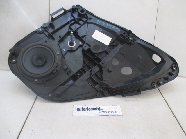 MEHANIZEM ZA ZADNJA VRATA  OEM N. 8A61-A27000BK ORIGINAL REZERVNI DEL FORD FIESTA CB1 CNN MK6 (09/2008 - 11/2012) BENZINA LETNIK 2009