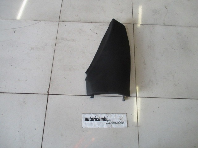 LATVIJSKI STRANSKI SEDEZI ZA ZADNJE SEDEZE OEM N. 52209170817 ORIGINAL REZERVNI DEL BMW SERIE 1 BER/COUPE/CABRIO E81/E82/E87/E88 LCI R (2007 - 2013) DIESEL LETNIK 2008