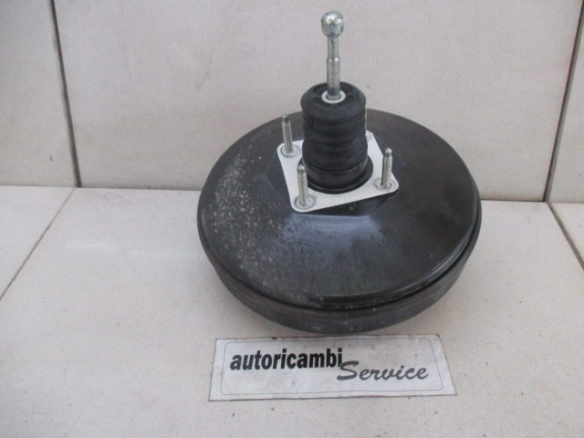 SERVO OJACEVALNIK ZAVOR OEM N. 51878451 ORIGINAL REZERVNI DEL ALFA ROMEO MITO 955 (2008 - 2018) BENZINA LETNIK 2010