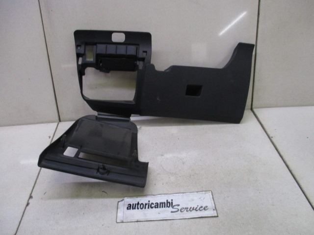MONTA?NI DELI /  ARMATURNE PLOSCE SPODNJI OEM N. 9653801677 ORIGINAL REZERVNI DEL CITROEN C4 MK1 / COUPE L LC (2004 - 08/2009) DIESEL LETNIK 2009