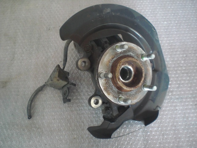 LEVI VRTLJIVI LEZAJ / PESTO KOLESA Z LEZAJEM SPREDAJ OEM N. BK4K3315XB  ORIGINAL REZERVNI DEL MAZDA 3 MK1 BK (2003 - 2009)BENZINA LETNIK 2003