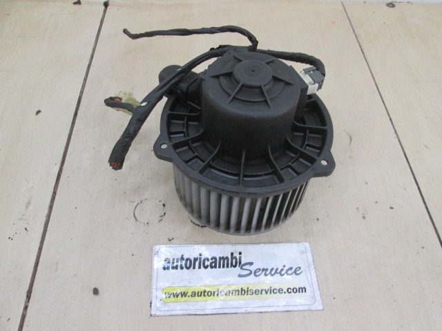 VENTILATOR  KABINE  OEM N. 971121C000 ORIGINAL REZERVNI DEL HYUNDAI GETZ TB (2002 - 02/2006) DIESEL LETNIK 2005