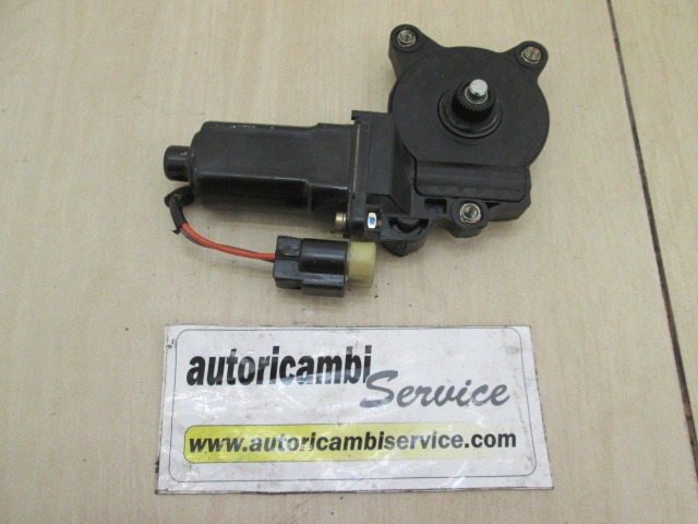 DVIZNI MEHANIZEM SPREDNIH STEKEL  OEM N. 988201C100 ORIGINAL REZERVNI DEL HYUNDAI GETZ TB (2002 - 02/2006) DIESEL LETNIK 2005