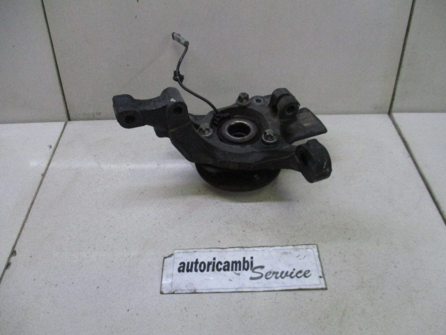 LEVI VRTLJIVI LEZAJ / PESTO KOLESA Z LEZAJEM SPREDAJ OEM N. 13156047 ORIGINAL REZERVNI DEL OPEL ASTRA H A04 L48 L08 L35 L67 R 5P/3P/SW (2007 - 2010) BENZINA LETNIK 2009