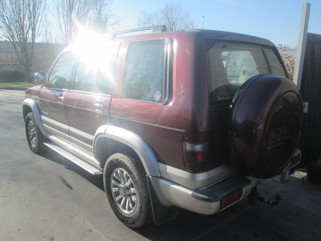 ISUZU TROOPER 3.0 D AUT 4X4 117KW (2001) RICAMBI IN MAGAZZINO 