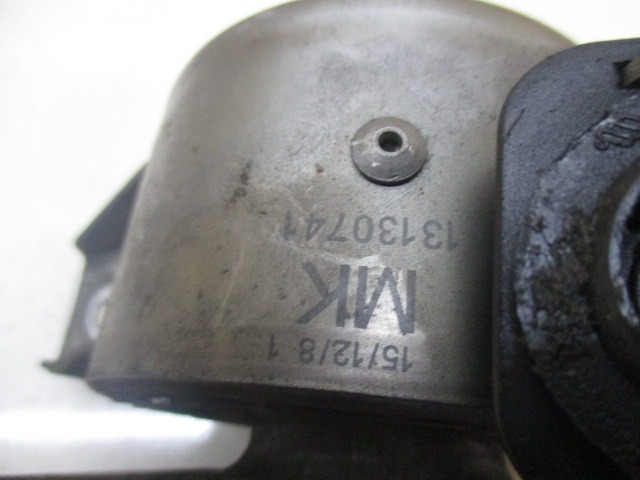 NOSILCI MOTORJA/DRUGO OEM N. 13130741 ORIGINAL REZERVNI DEL OPEL CORSA D S07 (2006 - 2011) DIESEL LETNIK 2009