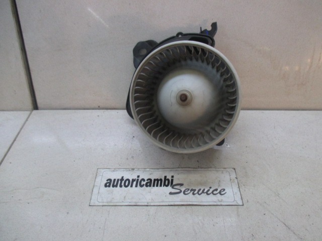 VENTILATOR  KABINE  OEM N. 164224190 ORIGINAL REZERVNI DEL OPEL CORSA D S07 (2006 - 2011) DIESEL LETNIK 2009