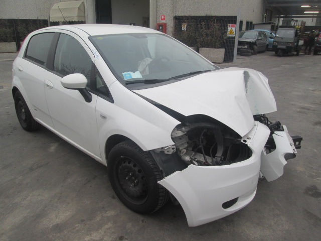 FIAT GRANDE PUNTO 1.3 D 55KW 5M 5P (2007) RICAMBI IN MAGAZZINO 