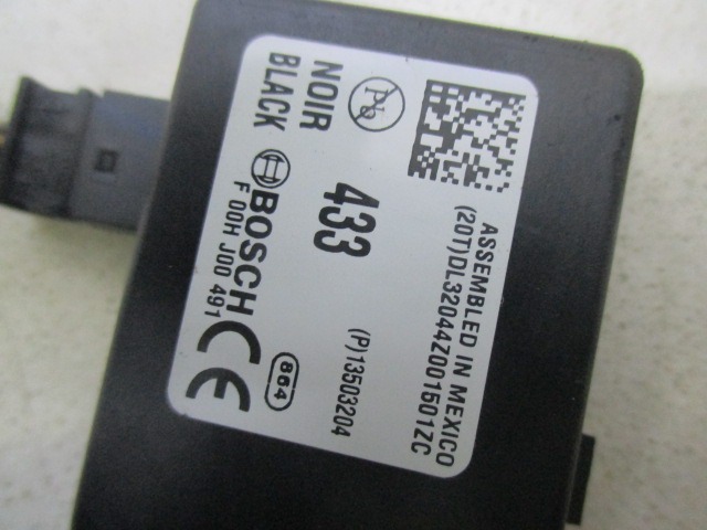 OJACEVALEC / ANTENA OEM N. 13503204 ORIGINAL REZERVNI DEL OPEL ASTRA J P10 5P/3P/SW (2010 - 2015) BENZINA LETNIK 2010