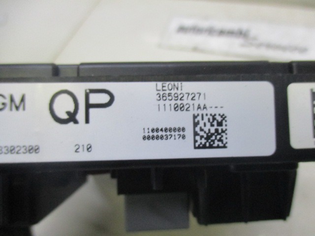 VAROVALKE/RELE' OEM N. 36592727 ORIGINAL REZERVNI DEL OPEL ASTRA J P10 5P/3P/SW (2010 - 2015) BENZINA LETNIK 2010