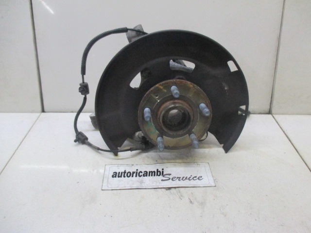 LEVI VRTLJIVI LEZAJ / PESTO KOLESA Z LEZAJEM SPREDAJ OEM N. 13502828 ORIGINAL REZERVNI DEL OPEL ASTRA J P10 5P/3P/SW (2010 - 2015) BENZINA LETNIK 2010