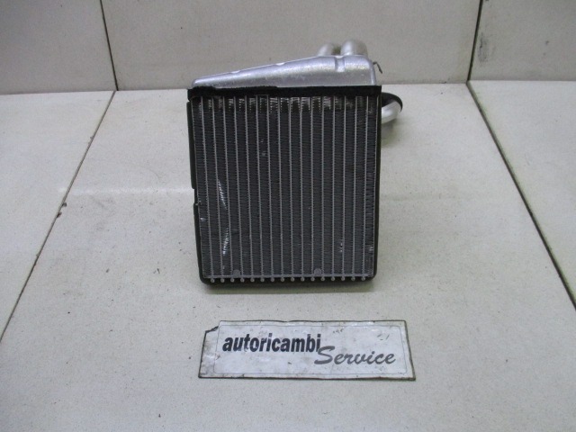 GRELEC RADIATORJA OEM N. 1K0819031 ORIGINAL REZERVNI DEL VOLKSWAGEN GOLF V 1K1 1K5 MK5 BER/SW (02/2004-11/2008) DIESEL LETNIK 2004