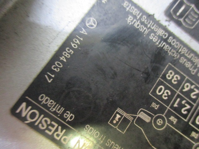 LOPUTA GORIVA OEM N. A1695840317 ORIGINAL REZERVNI DEL MERCEDES CLASSE A W169 5P C169 3P (2004 - 04/2008) DIESEL LETNIK 2006