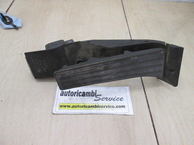 PEDALI OEM N. 35426786286 ORIGINAL REZERVNI DEL BMW SERIE 3 BER/SW/COUPE/CABRIO E90/E91/E92/E93 LCI R (2009 - 2012) DIESEL LETNIK 2008