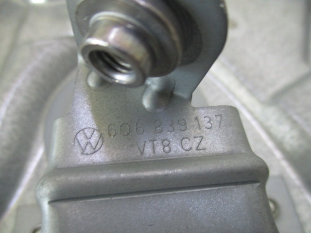 MEHANIZEM DVIGA ZADNJIH STEKEL  OEM N. 6Q6839137 ORIGINAL REZERVNI DEL VOLKSWAGEN POLO 9N R (2005 - 10/2009) BENZINA LETNIK 2008