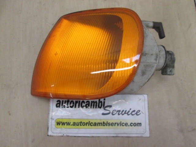 SPREDNJI INDIKATOR OEM N. 6N0953041D ORIGINAL REZERVNI DEL VOLKSWAGEN POLO 6N1 6V2 (11/1994 - 01/2000)DIESEL LETNIK