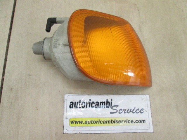 SPREDNJI INDIKATOR OEM N. 962832 ORIGINAL REZERVNI DEL VOLKSWAGEN POLO 6N1 6V2 (11/1994 - 01/2000)DIESEL LETNIK