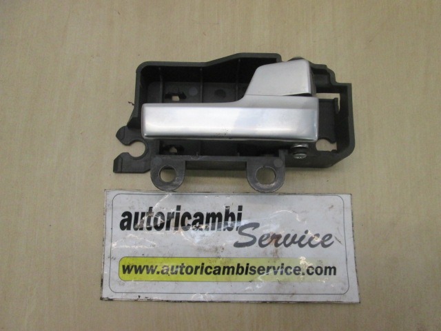 NOTRANJA KLJUKA  OEM N. 3M51R22600 ORIGINAL REZERVNI DEL FORD FOCUS CMAX DM2 MK1 (10/2003 - 03/2007) DIESEL LETNIK 2005