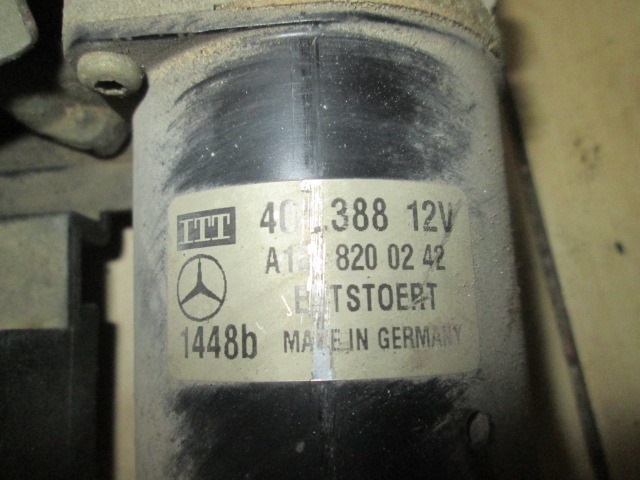 MOTORCEK PREDNJIH BRISALCEV OEM N. A1688200242 ORIGINAL REZERVNI DEL MERCEDES CLASSE A W168 5P V168 3P 168.031 168.131 (1997 - 2000) DIESEL LETNIK 1998