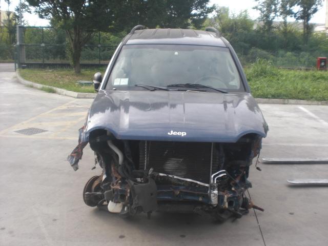 JEEP CHEROKEE 2.8 D 4X4 110KW AUT 5P (2004) RICAMBIO USATO 