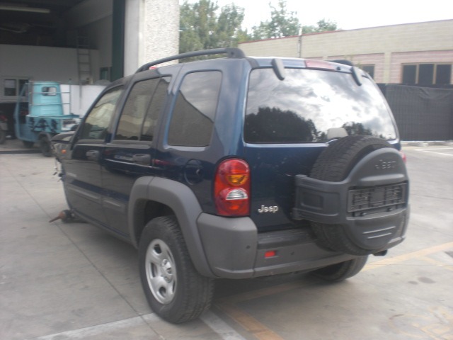 JEEP CHEROKEE 2.8 D 4X4 110KW AUT 5P (2004) RICAMBI IN MAGAZZINO 