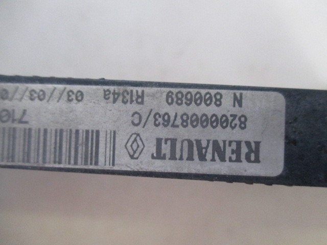 HLADILNIK KLIME OEM N. 8200008763 ORIGINAL REZERVNI DEL RENAULT LAGUNA BG0/1 KG0/1 MK2 BER/SW (11/2000 - 12/2004) DIESEL LETNIK 2004