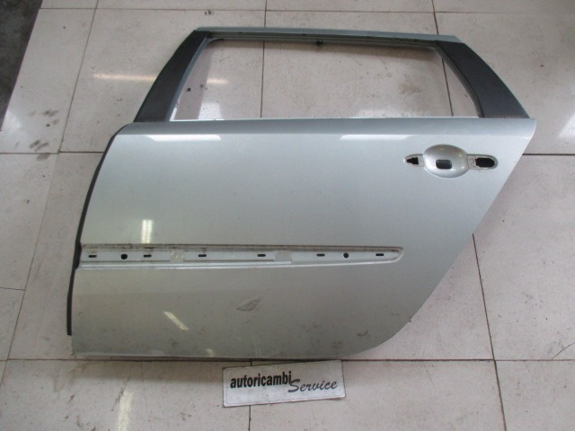 ZADNJA LEVA VRATA  OEM N. 7751472440 ORIGINAL REZERVNI DEL RENAULT LAGUNA BG0/1 KG0/1 MK2 BER/SW (11/2000 - 12/2004) DIESEL LETNIK 2004