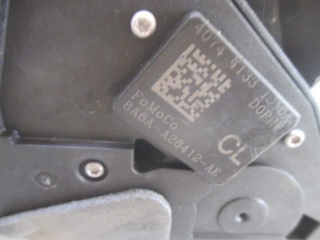 CENTRALNO ZAKLEPANJE ZADNJIH DESNIH VRAT OEM N. 8A6AA26412 ORIGINAL REZERVNI DEL FORD FIESTA CB1 CNN MK6 (09/2008 - 11/2012) BENZINA/GPL LETNIK 2010