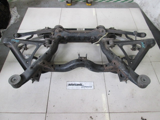 ZADNJI MOST OEM N. 7L05110230 ORIGINAL REZERVNI DEL PORSCHE CAYENNE 9PA MK1 (2003 -2008) BENZINA LETNIK 2003