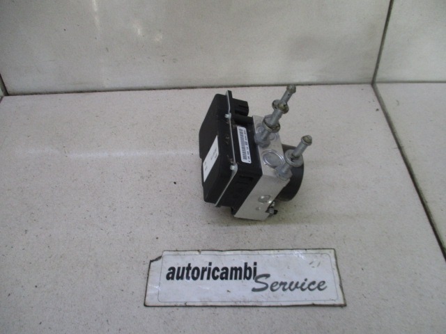 ABS AGREGAT S PUMPO OEM N. 6R0907379 ORIGINAL REZERVNI DEL SEAT IBIZA 6J5 6P1 MK4 BER/SW (2008 - 2012)BENZINA LETNIK 2009