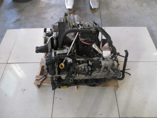 MOTOR OEM N. 937A3000 ORIGINAL REZERVNI DEL ALFA ROMEO 147 937 R (2005 - 2010) DIESEL LETNIK 2006