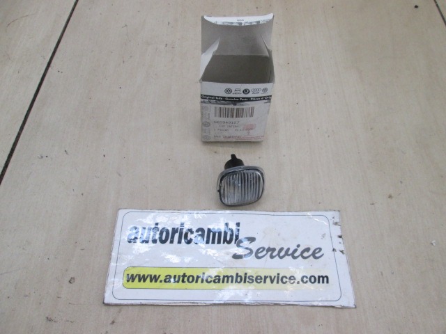 SPREDNJI INDIKATOR OEM N. 6K0949127 ORIGINAL REZERVNI DEL SKODA OCTAVIA MK1 1U2 1U5 BER/SW (1997 - 2004)DIESEL LETNIK