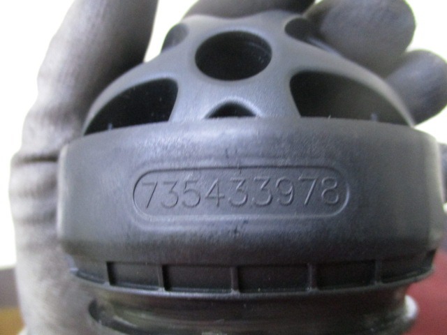 ODVOD ZRAKA OEM N. 735433978 ORIGINAL REZERVNI DEL FORD KA RU8 MK2 (2008 - 2016) BENZINA LETNIK 2010