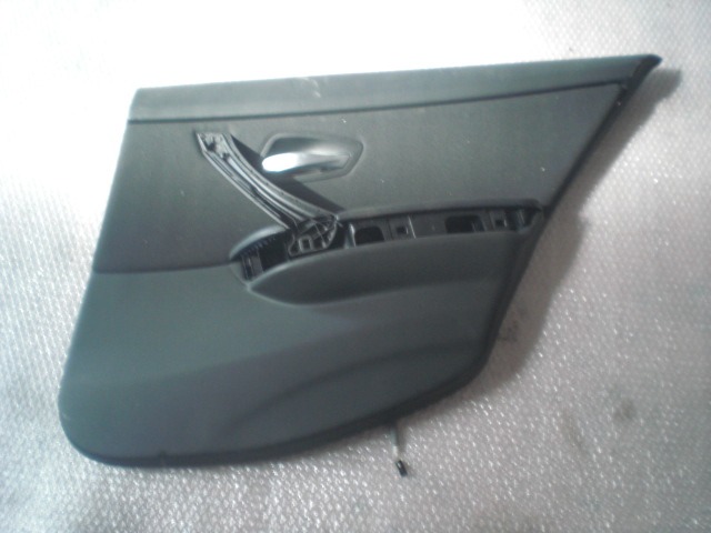 VRATNI PANEL OEM N.  ORIGINAL REZERVNI DEL BMW SERIE 3 BER/SW/COUPE/CABRIO E90/E91/E92/E93 (2005 -2009) DIESEL LETNIK 2005