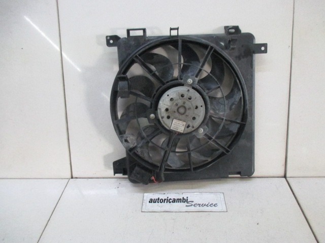 VENTILATOR HLADILNIKA OEM N. 24467444 ORIGINAL REZERVNI DEL OPEL ASTRA H A04 L48 L08 L35 L67 R 5P/3P/SW (2007 - 2010) DIESEL LETNIK 2009