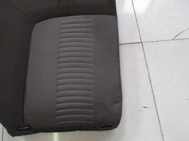 ZADNJI DELJIVI NASLON BLAGO OEM N. SCPSTFTGPUNTO199BR5P ORIGINAL REZERVNI DEL FIAT GRANDE PUNTO 199 (2005 - 2012) BENZINA LETNIK 2007