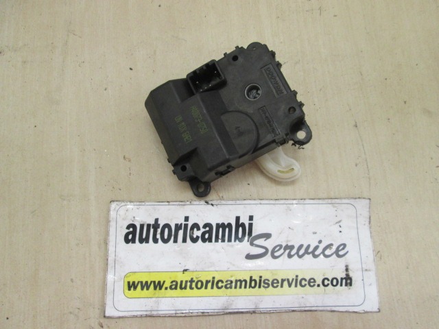 MOTORCEK OGREVANJA OEM N. H40073-0750 ORIGINAL REZERVNI DEL KIA CARENS UN MK3 (2006 - 2013) DIESEL LETNIK 2008