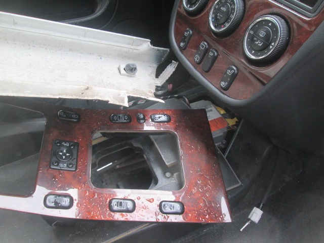 MERCEDES ML W163 2.7 D 120KW AUT 5P (2002) RICAMBIO USATO 