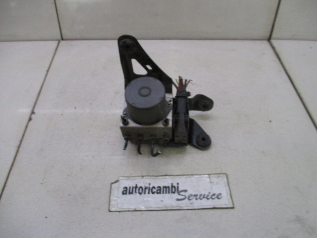 ABS AGREGAT S PUMPO OEM N. 8200038695 ORIGINAL REZERVNI DEL RENAULT MEGANE MK2 BM0/1 CM0/1 EM0/1 KM0/1 LM0/1 BER/GRANDTOUR  (10/2002 - 02/2006) DIESEL LETNIK 2004