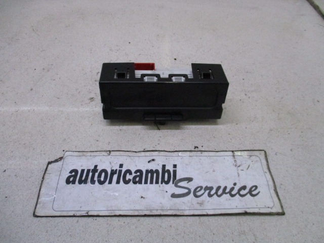 POTOVALNI RACUNALNIK OEM N. 8200107839 ORIGINAL REZERVNI DEL RENAULT MEGANE MK2 BM0/1 CM0/1 EM0/1 KM0/1 LM0/1 BER/GRANDTOUR  (10/2002 - 02/2006) DIESEL LETNIK 2004