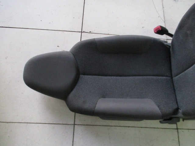 SPREDNJI DESNI SEDE? BLAGO OEM N. SEADTPG107PMBR5P ORIGINAL REZERVNI DEL PEUGEOT 107 PM PN (2005 - 2014) BENZINA LETNIK 2006